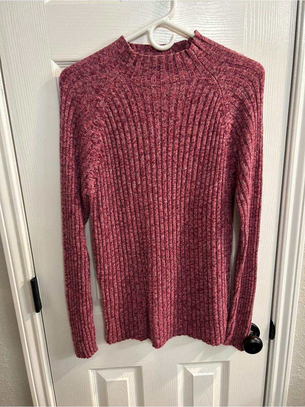Cozy Ribbed Pink Marled Sweater White Stag Women’s size large